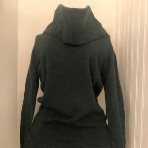 Soft Green Extra Fine Merino Wool Turtleneck Sweater Cottagecore